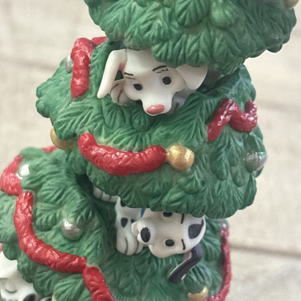 Hallmark Disney 102 Dalmatians Oddball Domino Little Dipper Christmas Ornament - Picture 5 of 12
